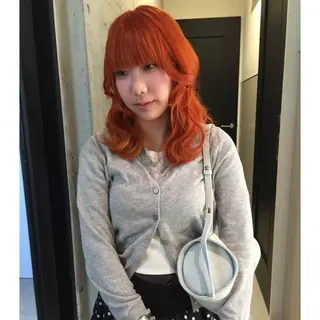 セミロング カラー 広香🪽ハイトーン/ レイヤー/ヘアセットのヘアスタイル