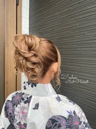 ヘアアレンジ 27salon yuinaのネイルデザイン
