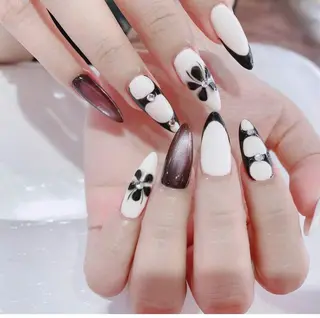 ネイル Tira Nailのネイルデザイン