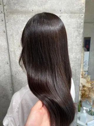 ロング カラー HIKARI🐈‍⬛ レイヤー×デザインのヘアスタイル