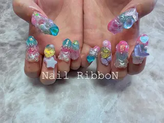 ネイル ネイルリボン 受付スタッフのネイルデザイン