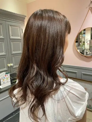 ミディアム カットモデル ヨネダのヘアスタイル