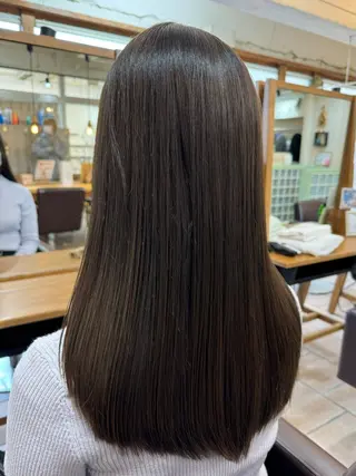 ロング カラー 菅野 美咲のヘアスタイル