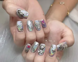 ネイル RINA 🤍のネイルデザイン