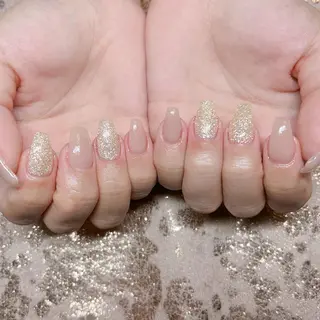 ネイル 個室ネイルサロンDolly  Girl〜ドーリーガール〜所属・DollyGirl KYOKOのネイルデザイン