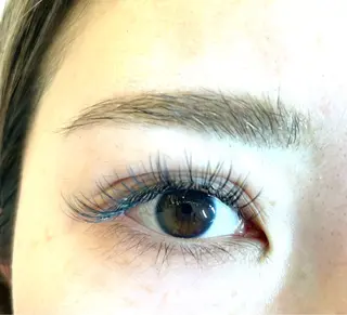 マツエク・マツパ Eyelash salon Lily所属・杉浦 ともこのマツエク・マツパデザイン
