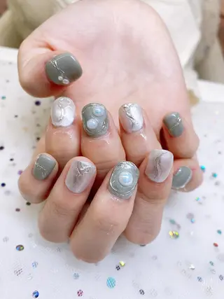 ネイル 🦋ネイルサロン ブラン🌈ゆりのネイルデザイン