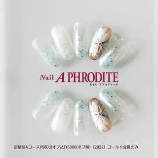 ネイル Nail  Aphroditeのネイルデザイン