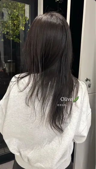 カラー miyu 透明感カラー/パーマのヘアスタイル