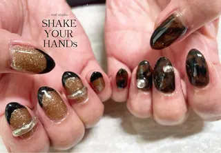 ネイル ネイルスタジオ シェイクユアハンズのネイルデザイン