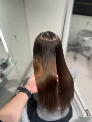 ロング unique RINNEのヘアスタイル
