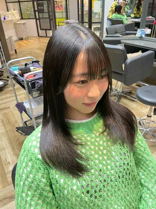 ロング 《ショートモデル》 服部未夢のヘアスタイル