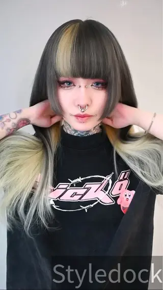 カラー 特殊ヘア師 /TANIのヘアスタイル