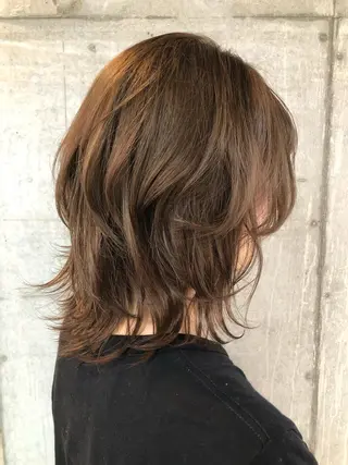 ミディアム 女性に人気♪ はやしほのかのヘアスタイル