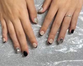 ネイル VIERU 🌈🎀💖のネイルデザイン