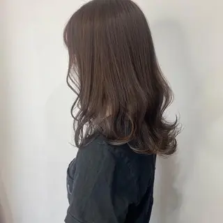 セミロング カラー i muのヘアスタイル