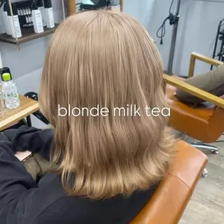 ミディアム カラー lucina ヒヨリのヘアスタイル