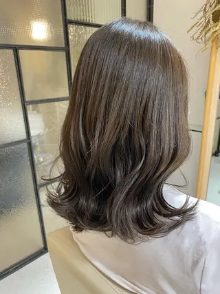 カラー 安永 涼のヘアスタイル