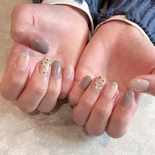 ネイル MAXKELLY 恵比寿所属・maxkelly 恵比寿　オカモトのネイルデザイン