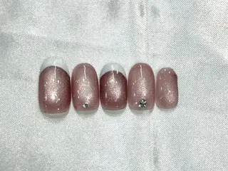 ネイル １アイ&ネイルサロン リスブラン銀座新富町のネイルデザイン