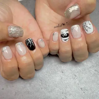 ネイル 粟津 美紀のネイルデザイン