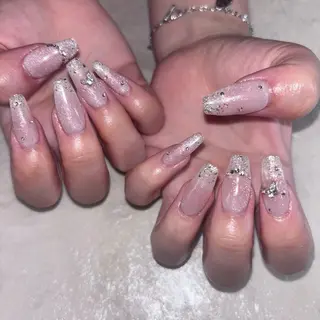 ネイル mimi 高石桃朱のネイルデザイン