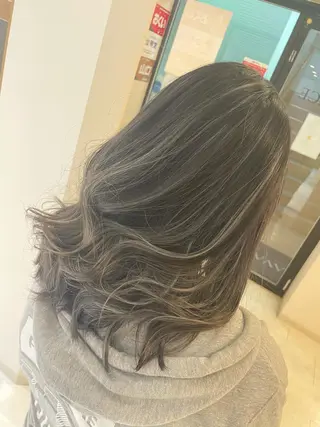 カラー Chere rosso所属・✨頭身浴無料 -chere-金剛店のヘアスタイル