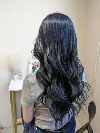 ロング nanami /Toiroのヘアスタイル