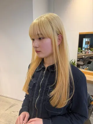 セミロング ryona🎀 /レイヤーカットのヘアスタイル