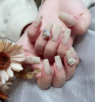 ネイル ＆ME アンドミーのネイルデザイン