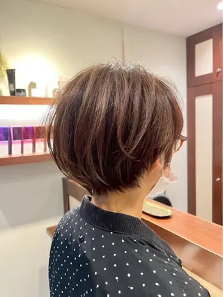 ショート 三浦 祐里のヘアスタイル