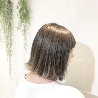 ミディアム カラー まつげ兼任しもさこ 🌟レイヤー得意のヘアスタイル