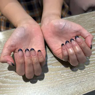 ミディアム erinca nail所属・村上 由衣のネイルデザイン