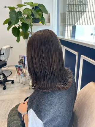 ミディアム カラー 鈴村 大介のヘアスタイル