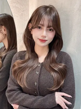 ロング 小久保美空/縮毛矯正 ミディアム/レイヤーのヘアスタイル