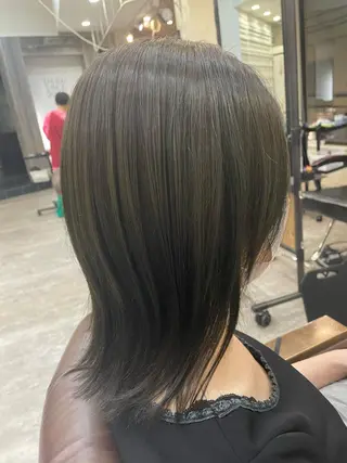 カラー 前田リサコ🌹 ✨艶髪職人のヘアスタイル