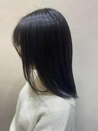 セミロング カラー enn.bleach by t.a.g所属・SHUNTA /ブリーチ/レイヤーのヘアスタイル