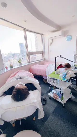 パーマ マツエク・マツパ アイブロウ 神山 ビューティー・アイのマツエク・マツパデザイン