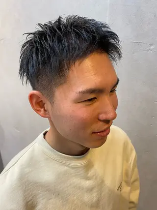 ショート メンズ 穐田 航のヘアスタイル