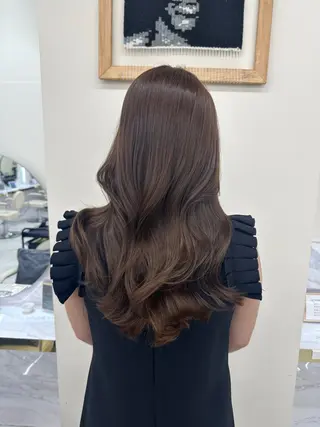 セミロング 似合わせレイヤーカッ ト🩶瀧本美咲のヘアスタイル