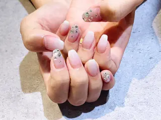 ネイル 舞田 苑香のネイルデザイン