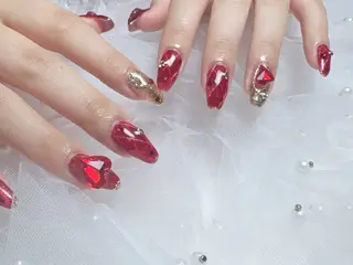 セミロング ビューティーフル Aのネイルデザイン