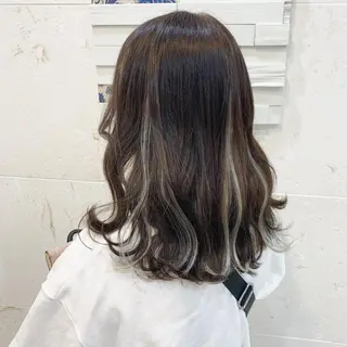 ミディアム 💘カラー人気Ｎｏ. １💘SAYAのヘアスタイル