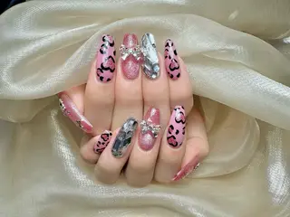 ネイル L. Nailのネイルデザイン