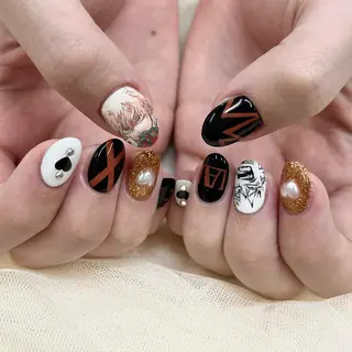 ミディアム 池袋痛ネイル Nok. 渡辺のネイルデザイン