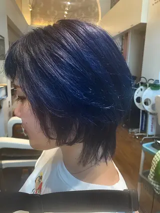 ショート カラー FACE DECO AVEDA所属・河端 春綺のヘアスタイル