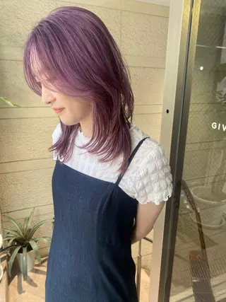 ミディアム カラー givet所属・心斎橋/デザインカラ ー/海外風/ナツミのヘアスタイル