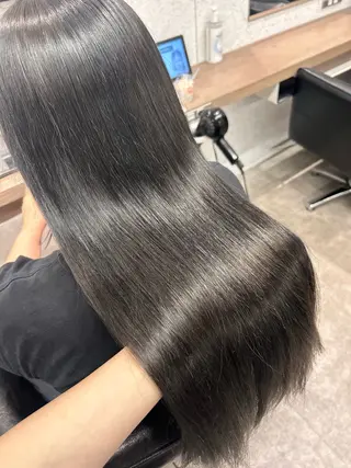 カラー ボブ/透明感カラー/ 髪質改善/🌙/ルナのヘアスタイル