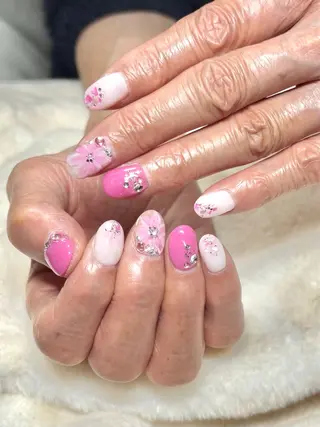 ネイル candy nail所属・早川 理沙のネイルデザイン