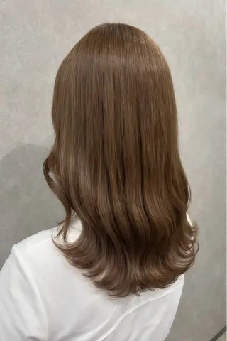 ミディアム カラー 廣瀬 あずさのヘアスタイル